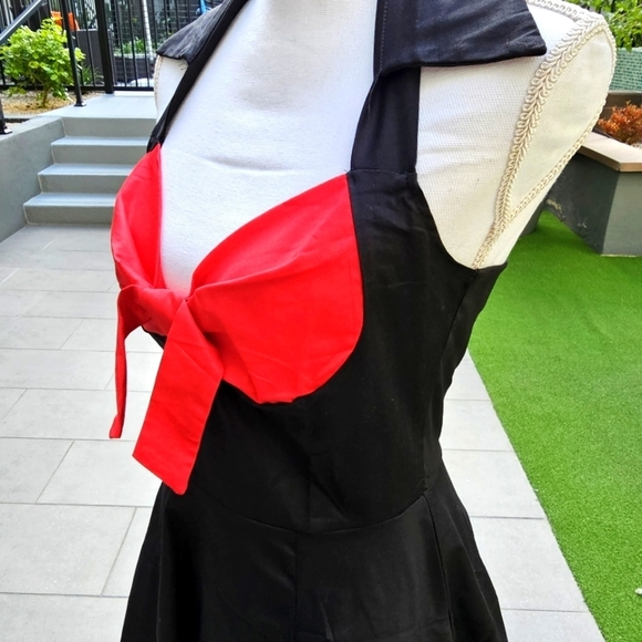 Pinup ✦ Fit & Flare Dress M ✦ Red Collar Bow Bust Open Back Stretch Retro NWT - Picture 7 of 17